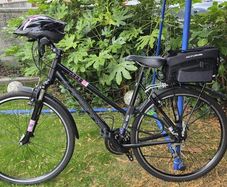 Lapierre Cross 200 Hybrid Bike