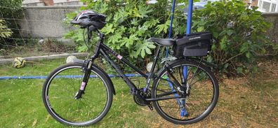 Lapierre Cross 200 Hybrid Bike