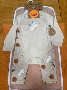 Halloween 3 piece set. For baby aged 9-12m, 80cm. New.