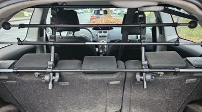 Kleinmetall Roadmaster Headrest Mounted Dog Guard