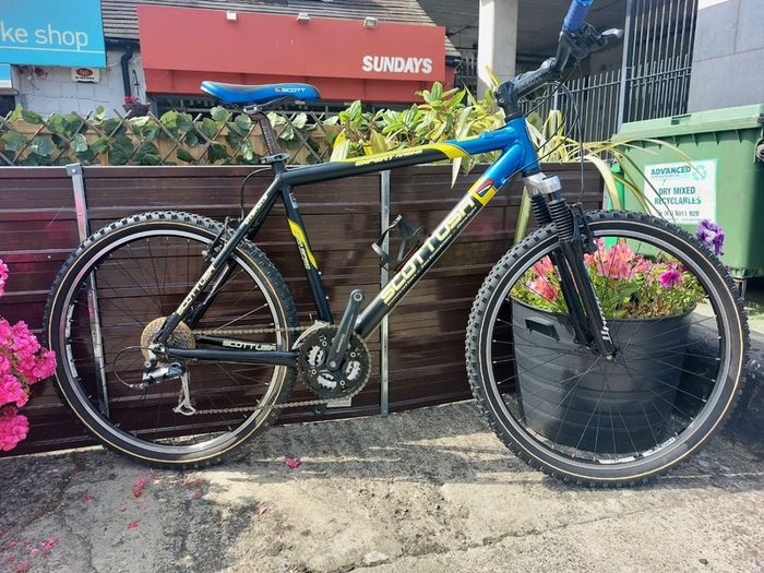 Scott expert racing mountain bike