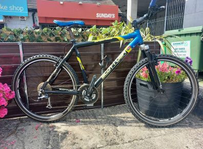 Scott expert racing mountain bike