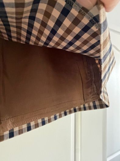 Aquascutum mini skirt UK 12