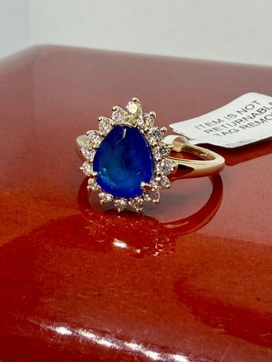 Diamond LUXURIANT Premium Vietnamese Cobalt Blue Spinel and Lab Grown Diamond Ring