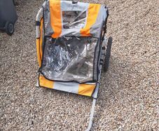 bike trailer for two children