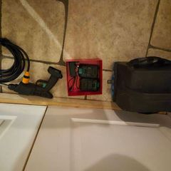 Power washer battery operated job lot