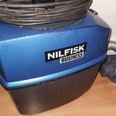 industrial hoover
