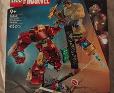 lego 76343 Epic Battle: Hulkbuster vs. The Hulk