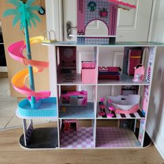 LOL Dolls House