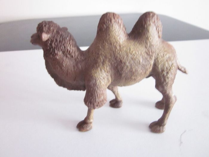 2017  Collecta Animal Toy / Figure Bactrian Camel