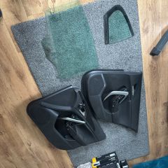 Opel Insignia Drivers Side (RHS) Door Cards & Glass - Full Set Buttons