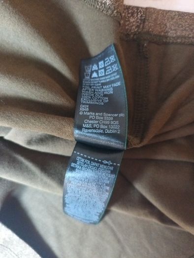 M&S Army Green Sleevless Top  S.16.     B.N.W.T