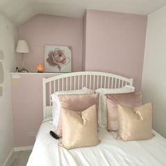 King Size White Wooden Bed