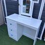 Dressing table with mirror Image 2