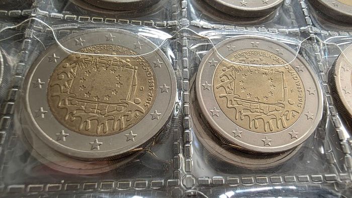 2 euro coin