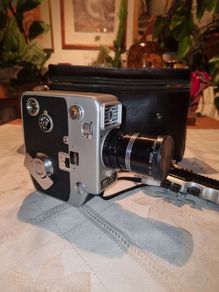 URIU SEIKI Cinemax-85E Auto Zoom 8mm