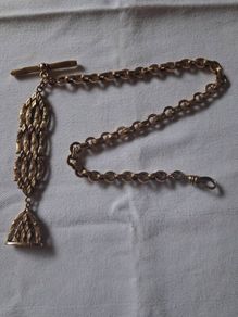 Jewellery and collection of collectibles