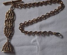 Jewellery and collection of collectibles