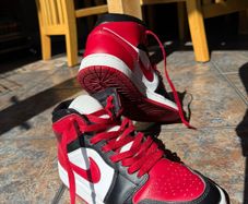 Air Jordan 1 Mid