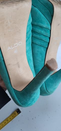 ALDO suede aqua peep toe heels Sz 40 (Fit 7UK)