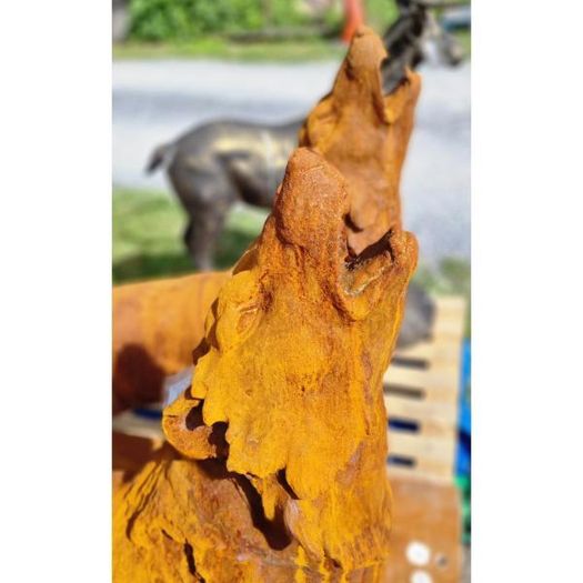 Wolves Pair Cast Iron Rusty CH R 1838D