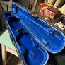 violin case Image 6
