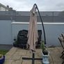 Cantilever Umbrella Image 8