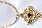 Vintage Traditional Celtic Knot