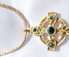 Vintage Traditional Celtic Knot