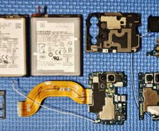 Parts for Samsung A51 5G and A52 5G, all working.