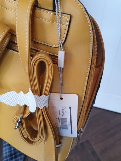 Lady's  Bag. Big Clearout, Make An Offer