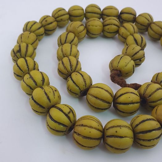 Antique African Yellow Melon Shape Glass beads Necklace Strands