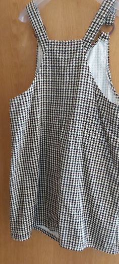 Ladies clothes