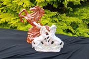Lot of 2 horses statues possible to post