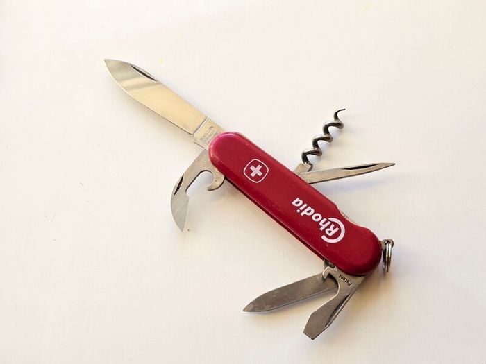 Vintage Wenger Commander Discontinued 85mm Swiss Army Knife Collectable