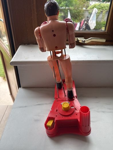 Vintage1960/1970s boxing K O figure