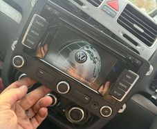 VW Touch Screen Radio
