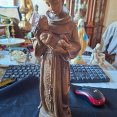 Beautiful Old Large Statue St. Anthony of Padua Holding the Child Jesus. St. Anthony is recognized as the Patron Saint of Lost Things and Desperate Situations, Similar figurines are crafted in Italy or the Valgardena region, Postage Available or collectio