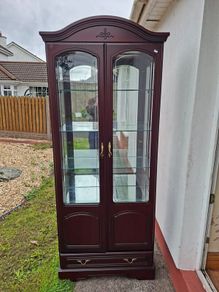 Furniture Display Cabinet