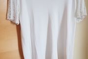 White top Size Large