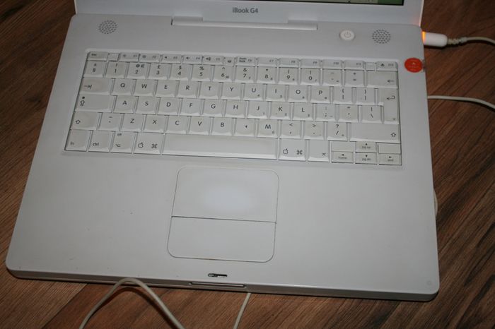 Apple iBook G4 A1055
