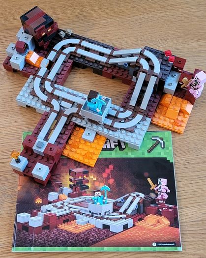 Lego minecraft - 21130 The Nether Railway