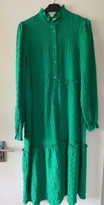 Monki dress