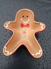 New Gingerbread Man Dish