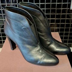Carvela leather boots