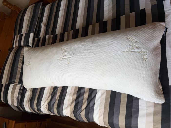 Bolster Memory Foam Pillow