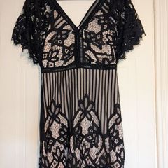 Gorgeous Boutique all over lace bodycon midi dress from Boohoo