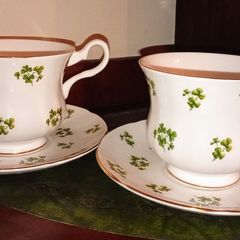 2 x Royal Grafton Fine Bone China Tea Cup & Saucer Set England Green Shamrock Floral