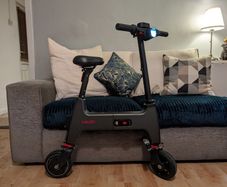 HIMO electric scooter in black