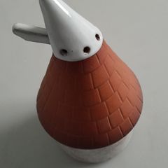 Seasoning Shaker - Ceramic  - Frank Berry